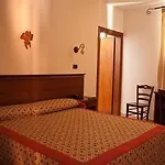 Hotel Relais Casina Copini 3*