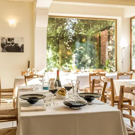 Relais Casina Copini 3* Spongano